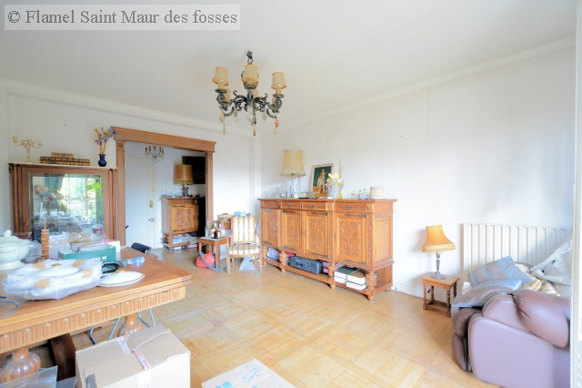 appartement a vendre a ST MAUR DES FOSSES 2 pieces, 62m2 habitables